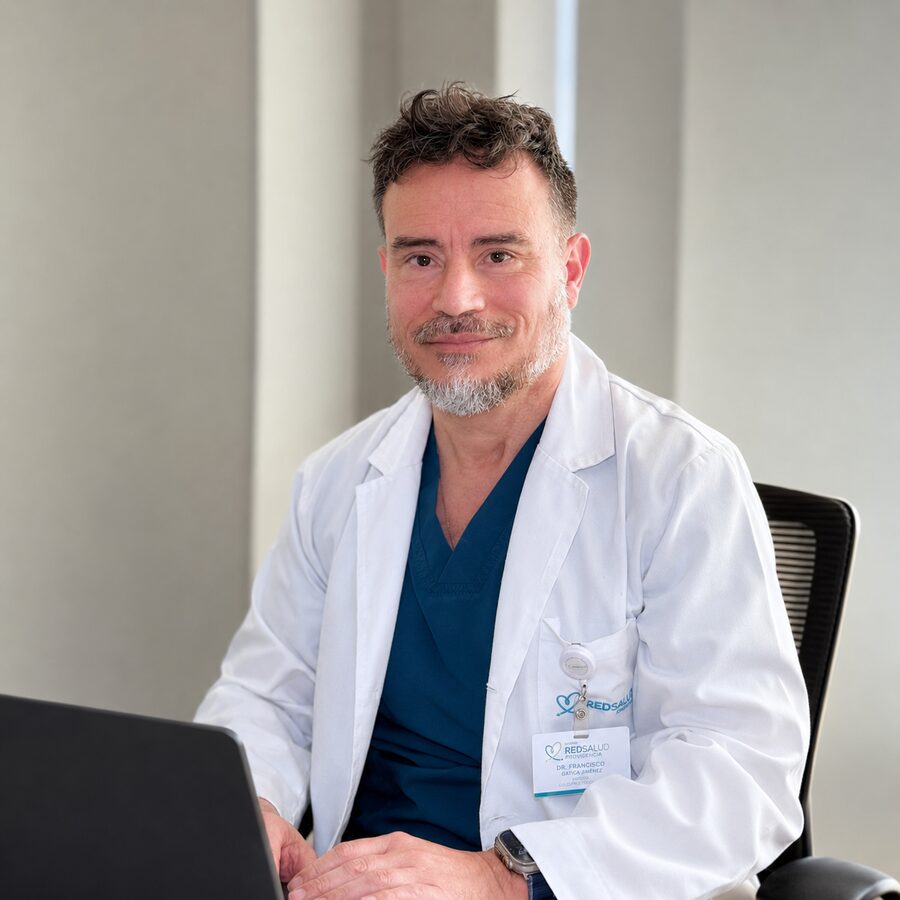 Retrato del Dr. Francisco Gatica en consulta